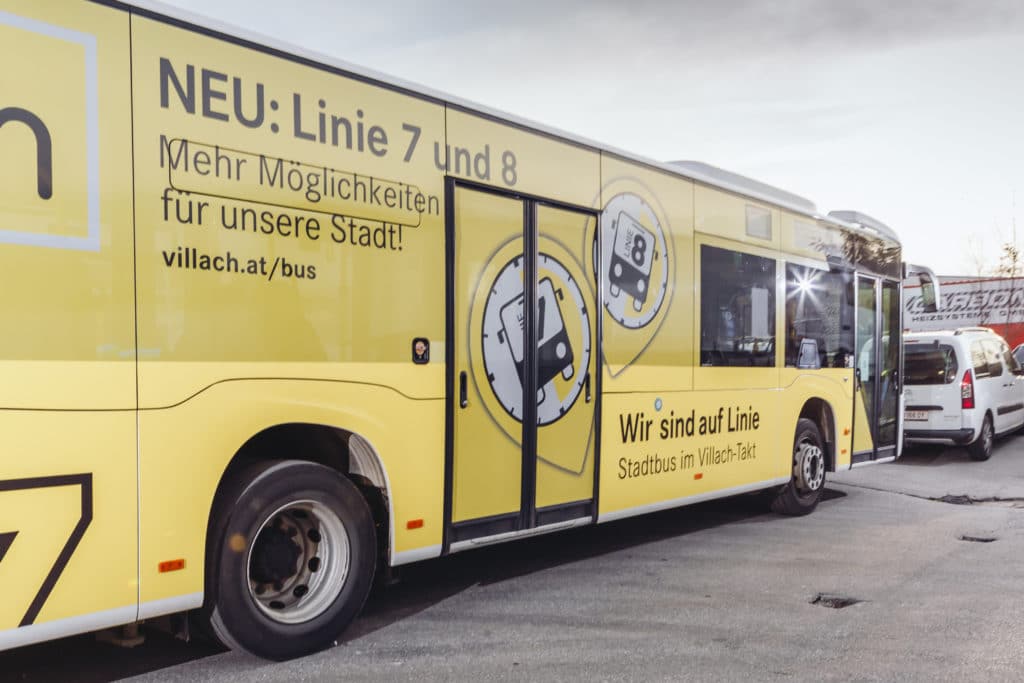 Stadt Villach fördert Bus- und Bahnkarten