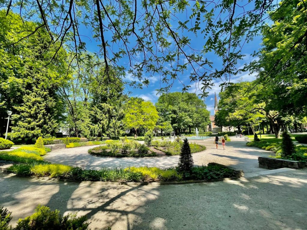 Grüne Oasen: In diesen Parks in Villach kannst du dich entspannen
